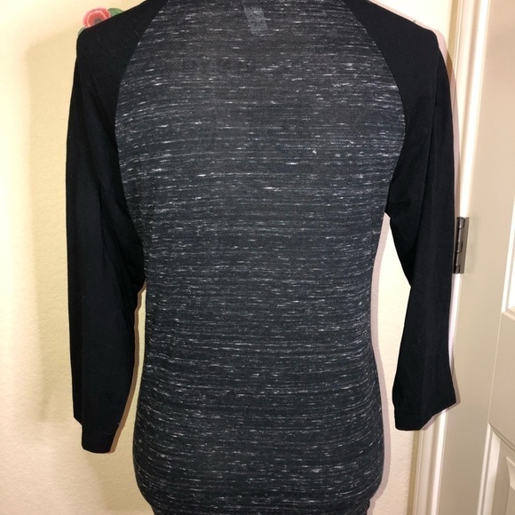 Bella Canvas Walking in a Winter Wonderland Heathered Black  Top Size S - Picture 6 of 6